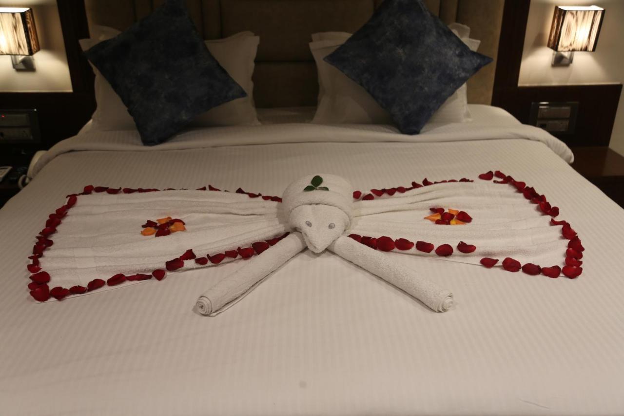 Hotel Prince Viraj Dzsabalpur Kültér fotó