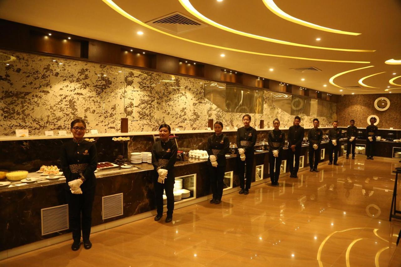 Hotel Prince Viraj Dzsabalpur Kültér fotó