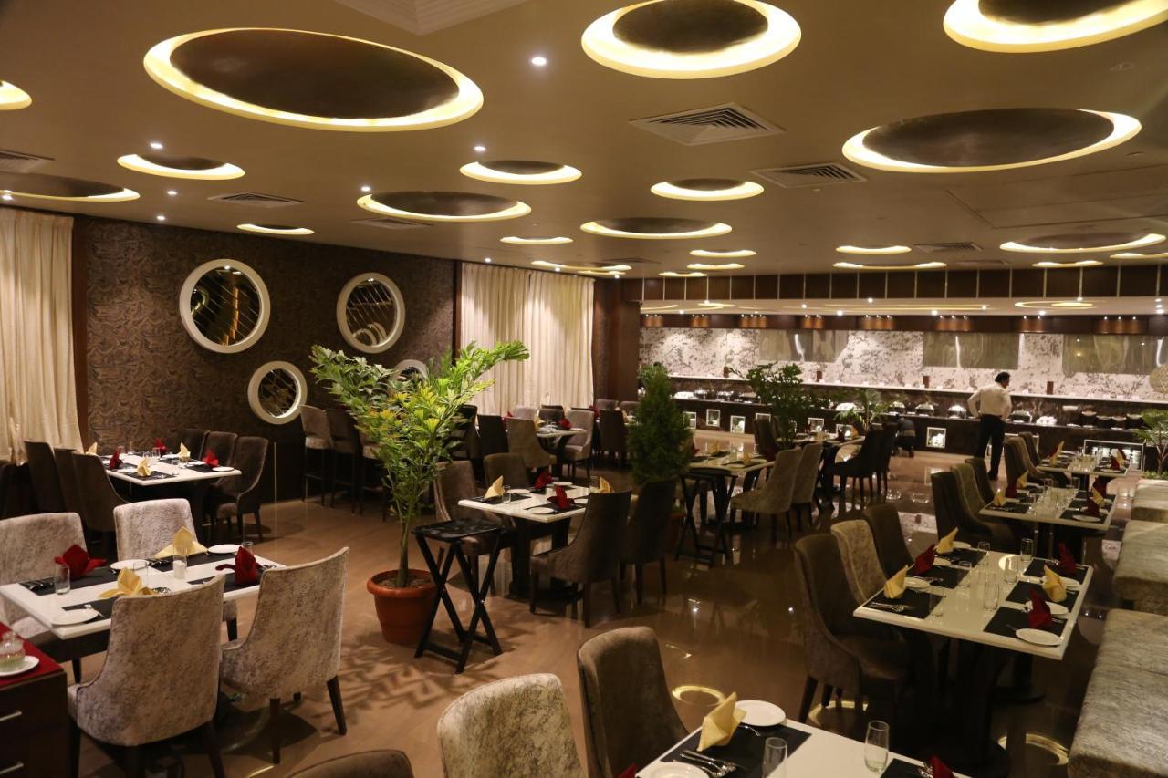 Hotel Prince Viraj Dzsabalpur Kültér fotó